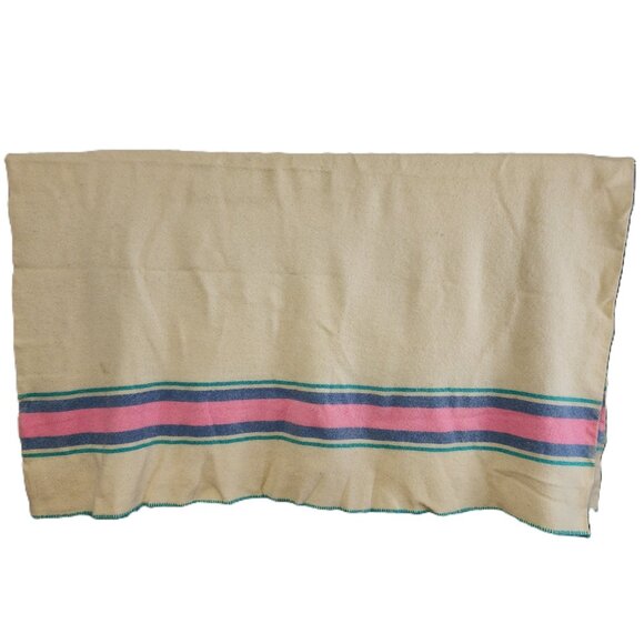 Vintage RARE Condon's 100% Pure Wool Blankets, Prince Edward Island - Picture 8 of 11